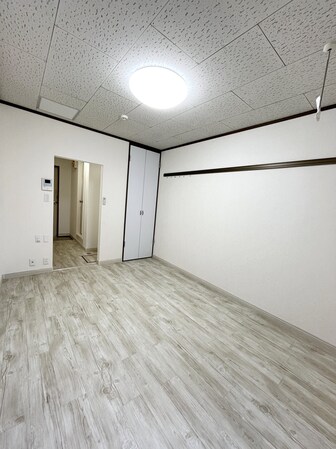 メゾン・カルガの物件内観写真